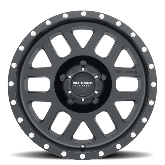 Method MR306 Mesh 17x8.5 0mm Offset 5x4.5 83mm CB Matte Black Wheel