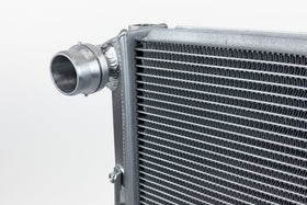 CSF Porsche 955/957 Cayenne / Audi Q7 / VW Touareg Heavy-Duty Performance Radiator - 0