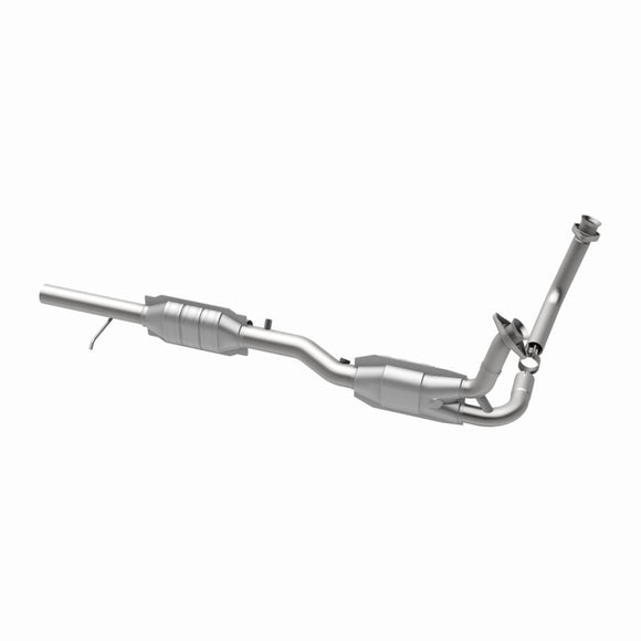 MagnaFlow Direct Fit Catalytic Converter 96 Bronco F150/F250 2 Conv