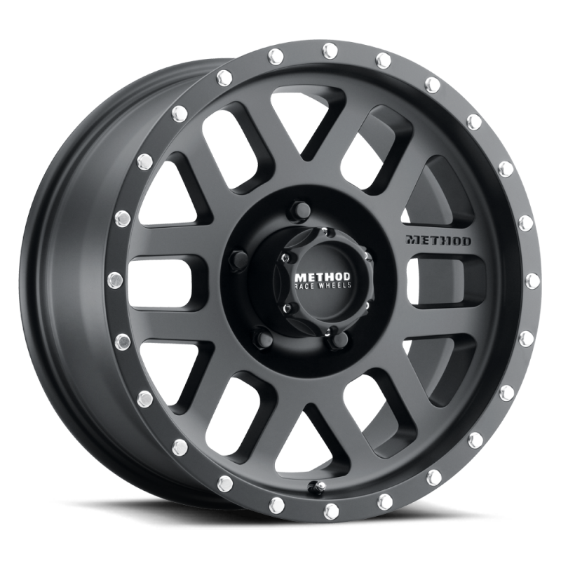 Method MR306 Mesh 17x8.5 0mm Offset 5x4.5 83mm CB Matte Black Wheel - 0