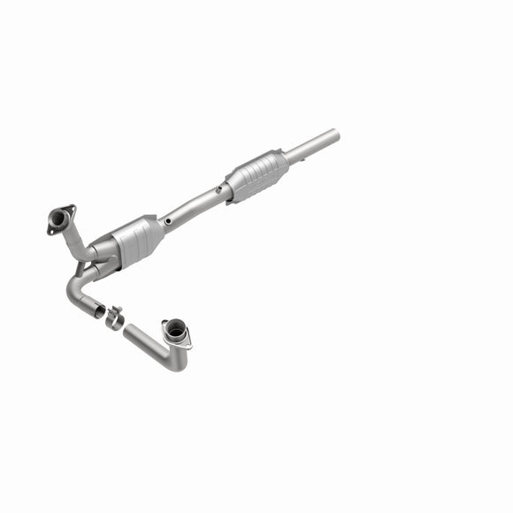 MagnaFlow Direct Fit Catalytic Converter 96 Bronco F150/F250 2 Conv