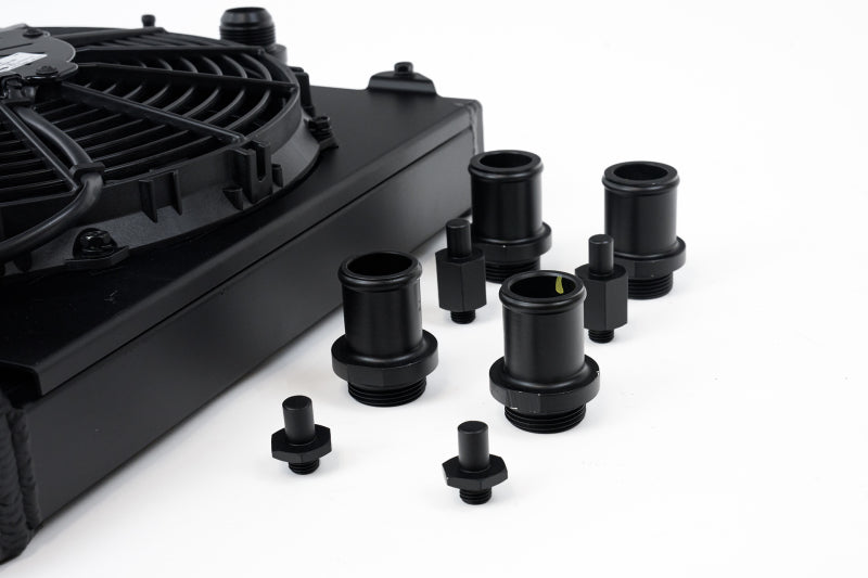CSF Universal Half Radiator w/-16AN & Slip-On Fittings/12in SPAL Fan & Shroud - Black Finish - 0