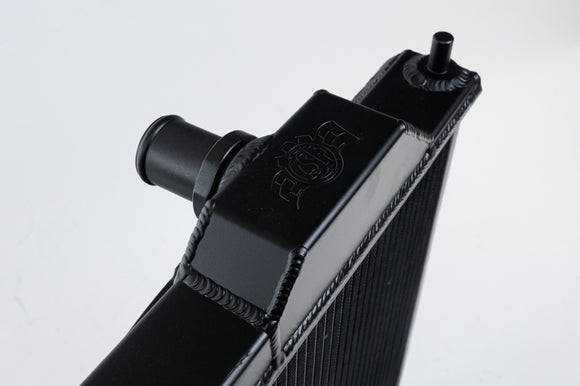 CSF 01-07 Mitsubishi Evo 7/8/9 Full-Slim Radiator w/12in Fan &amp; Shroud/-16AN - Black