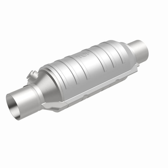 MagnaFlow Univ Cat Conv 2in Inlet/Outlet Ctr/Ctr Round 11in Body L x 5.125in W x 15in Overall L