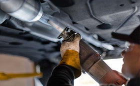 MagnaFlow Conv Direct Fit OEM 12-17 Jeep Wrangler 3.6L Underbody - 0