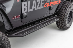 Go Rhino 18-20 Jeep Wrangler JLU Dominator Extreme D6 SideSteps Complete Kit w/SideStep + Brkts - 0