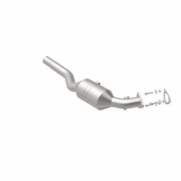 MagnaFlow Direct Fit Catalytic Converter 01-05 Porsche 911 3.6L Front Right (California)