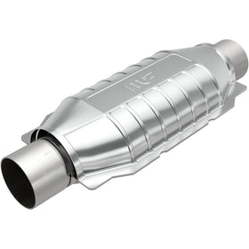 MagnaFlow Conv Univ 2.5in Inlet/Outlet Center/Center Oval 12in Body L x 6.5in W x 16in Overall L - 0