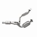 MagnaFlow Conv DF 09-13 Chevy Avalanche 5.3L-19