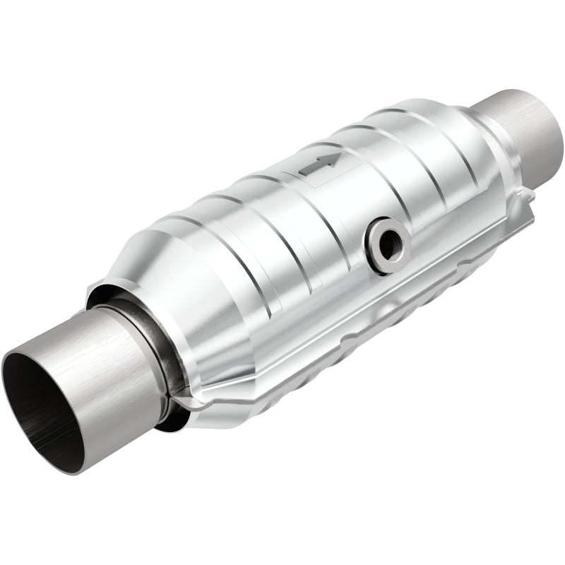 MagnaFlow Conv Univ 2.5in Inlet/Outlet Center/Center Round 11in Body L x 5.125in W x 15in Overall L - 0
