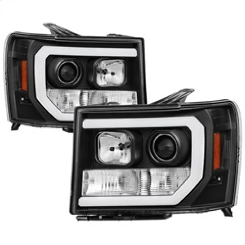 Spyder GMC Sierra 1500/2500/3500 07-13 V2 Projector Headlights- Black PRO-YD-GS07V2-LBDRL-BK - 0