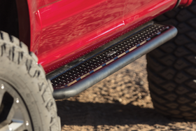 Go Rhino 15-20 Chevy Colorado Dominator Extreme D6 SideSteps Complete Kit w/SideStep + Brkts - 0
