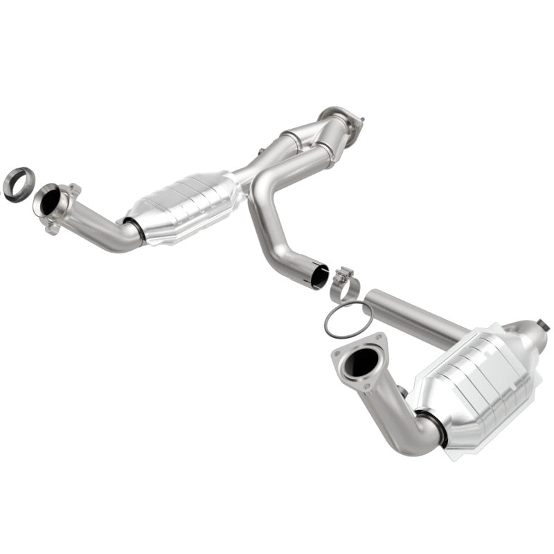 MagnaFlow Conv DF 02-06 Cadillac Escalade / 02-06 Chevy Avalanche 5.3L Dual Conv Y-Pipe Assembly 2WD - 0