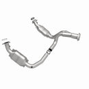 MagnaFlow Direct Fit Catalytic Converter 07-08 Escalade 6.2 Driver Side OEM-45