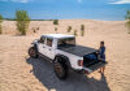 BAK 2020 Jeep Gladiator 5ft Bed BAKFlip MX4-39