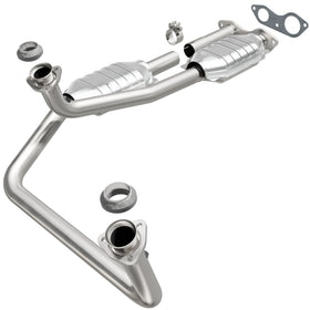 MagnaFlow Conv DF GM Truck/SUV Dual Outlet 96 - 0